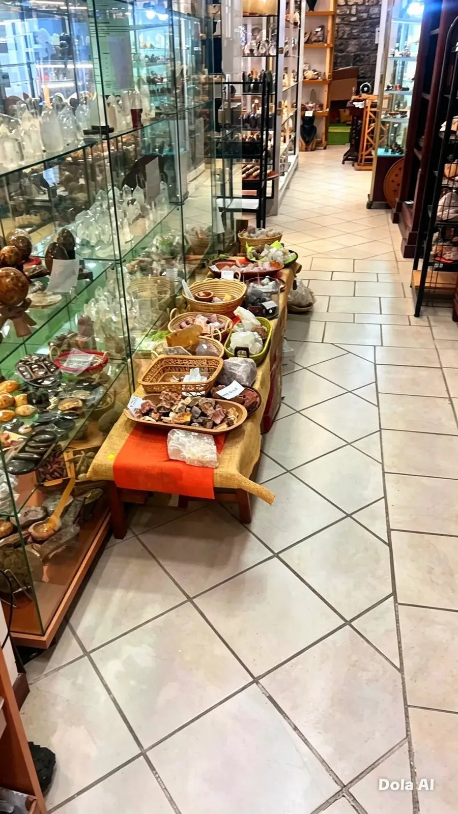 Paniers de minéraux bruts